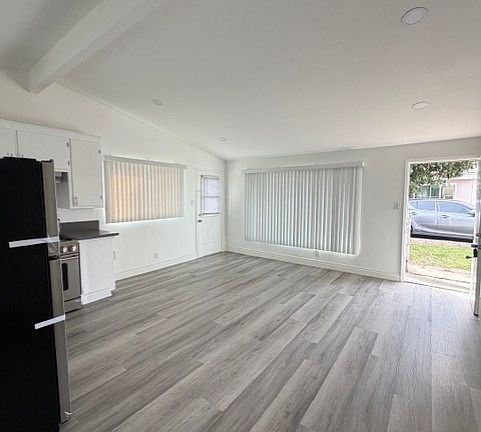 2nd image of 8444 Stewart & Gray Rd #1