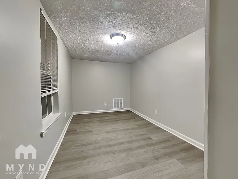 315 Renee Dawn Ct — Photo 18