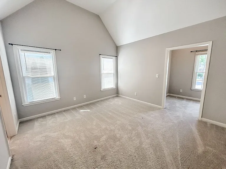 4918 Shallow Creek Trl NE — Photo 26