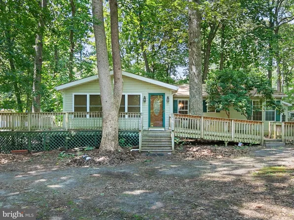 22996 Pine Rd, Lewes, DE 19958
