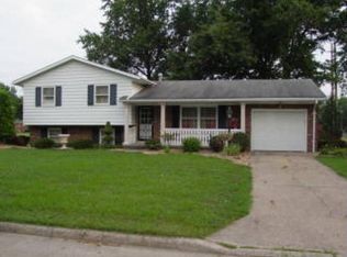 2821 Blossom Ln, Evansville, IN