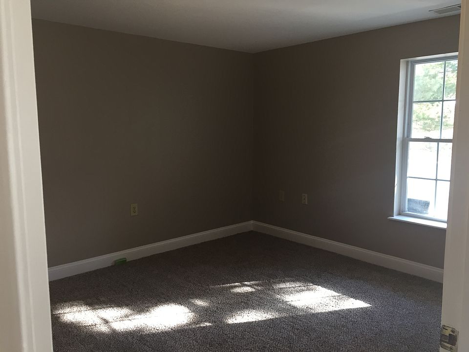 2nd image of 40 Eastern Ave APT 107