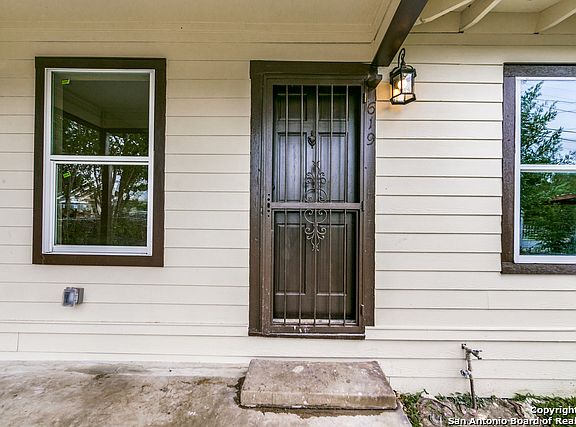 4th image of 619 Sewanee St
