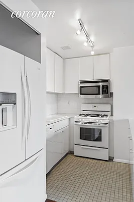 Rented by Corcoran | media 3