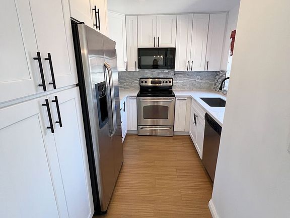 4th image of 7642 Palmilla Dr #121-100