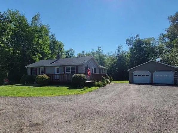 234 Academy Road, Monmouth, ME 04259