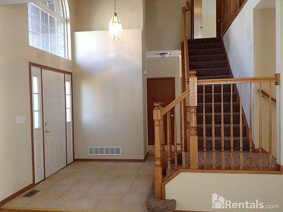 2nd image of 236 S Palmer Dr