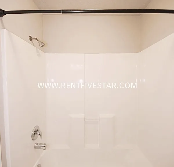 1218 Swisher Rd — Photo 16