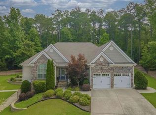 1028 Honey Ln, Loganville, GA 30052
