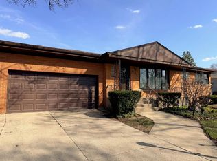 431 S Rammer Ave, Arlington Heights, IL 60004