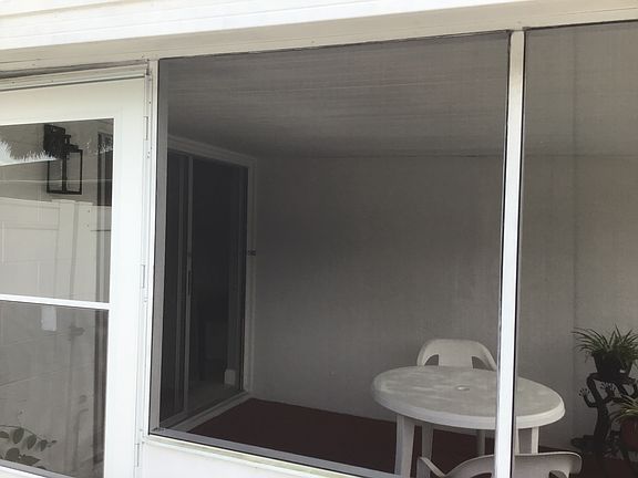 3rd image of 5472 N Woodcrest Dr