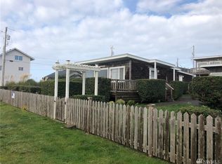 19 1st St S UNIT 3, Pacific Beach, WA 98571