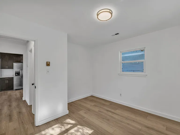 4433 Ocean View Ave #2 — Photo 15