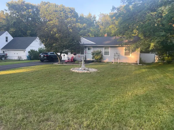 167 Liberty St, Plainwell, MI 49080