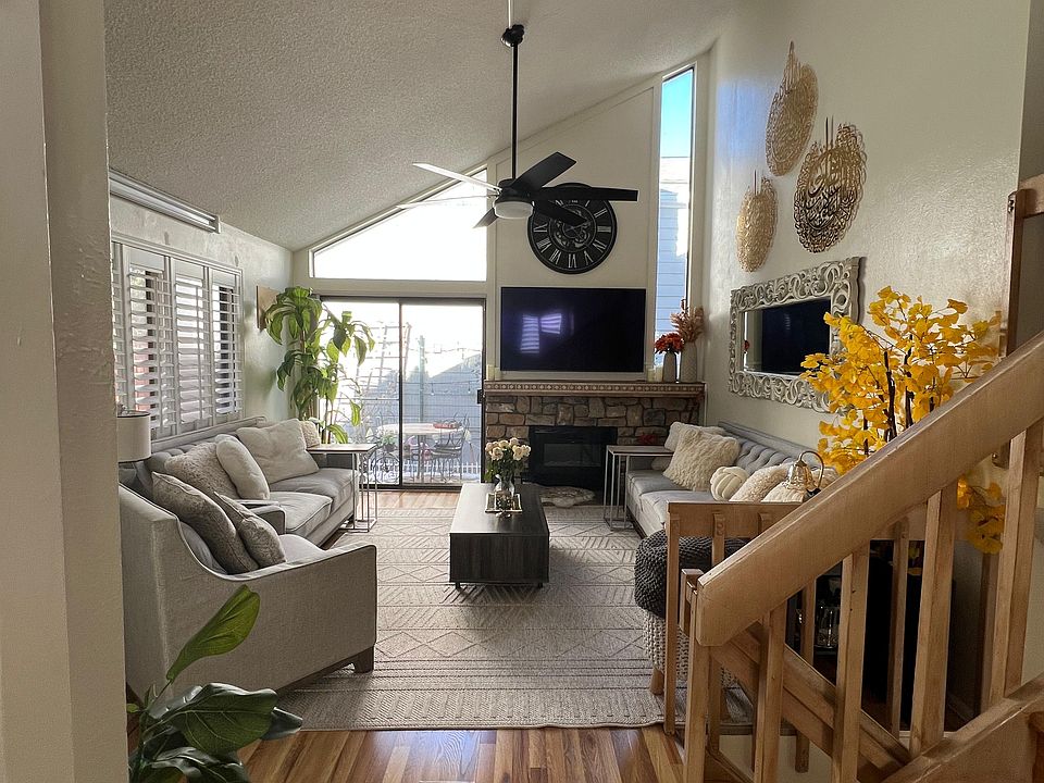 1st image of 12760 E Bethany Pl