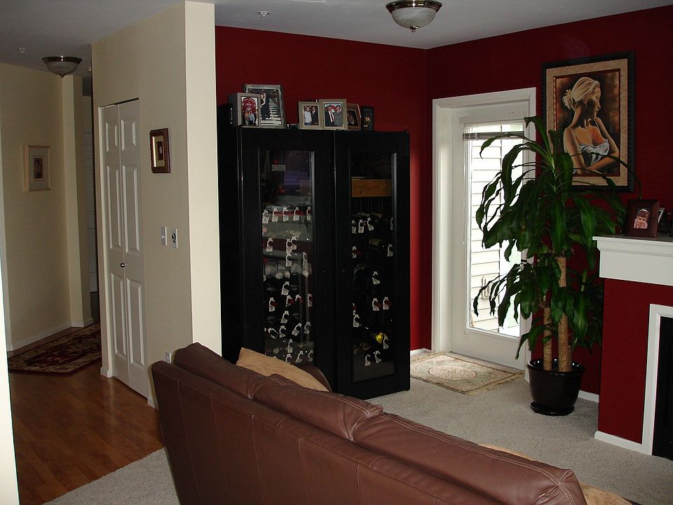 living area/door to deck