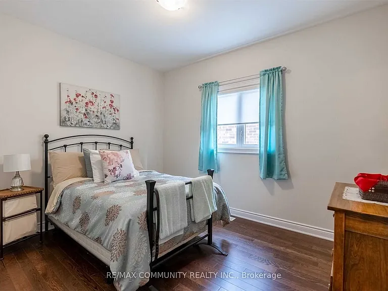 5 Pollock Ave — Photo 13