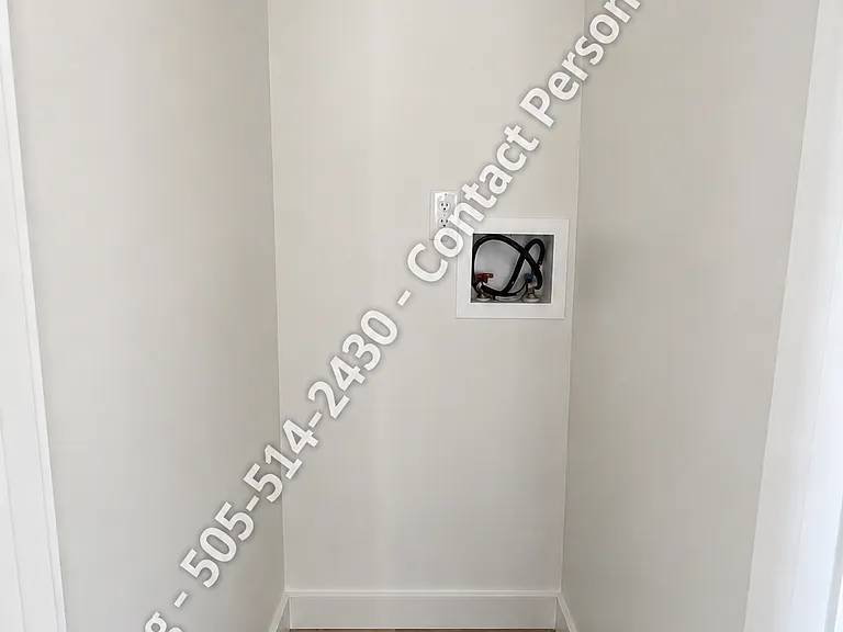 1804 Slate Ave NW — Photo 9
