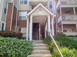 12157 Penderview Ter APT 807, Fairfax, VA 22033