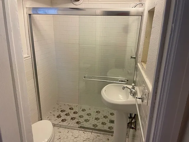 1481 Ash St #9 — Photo 8