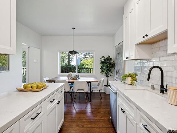 2nd image of 48 Caselli Ave
