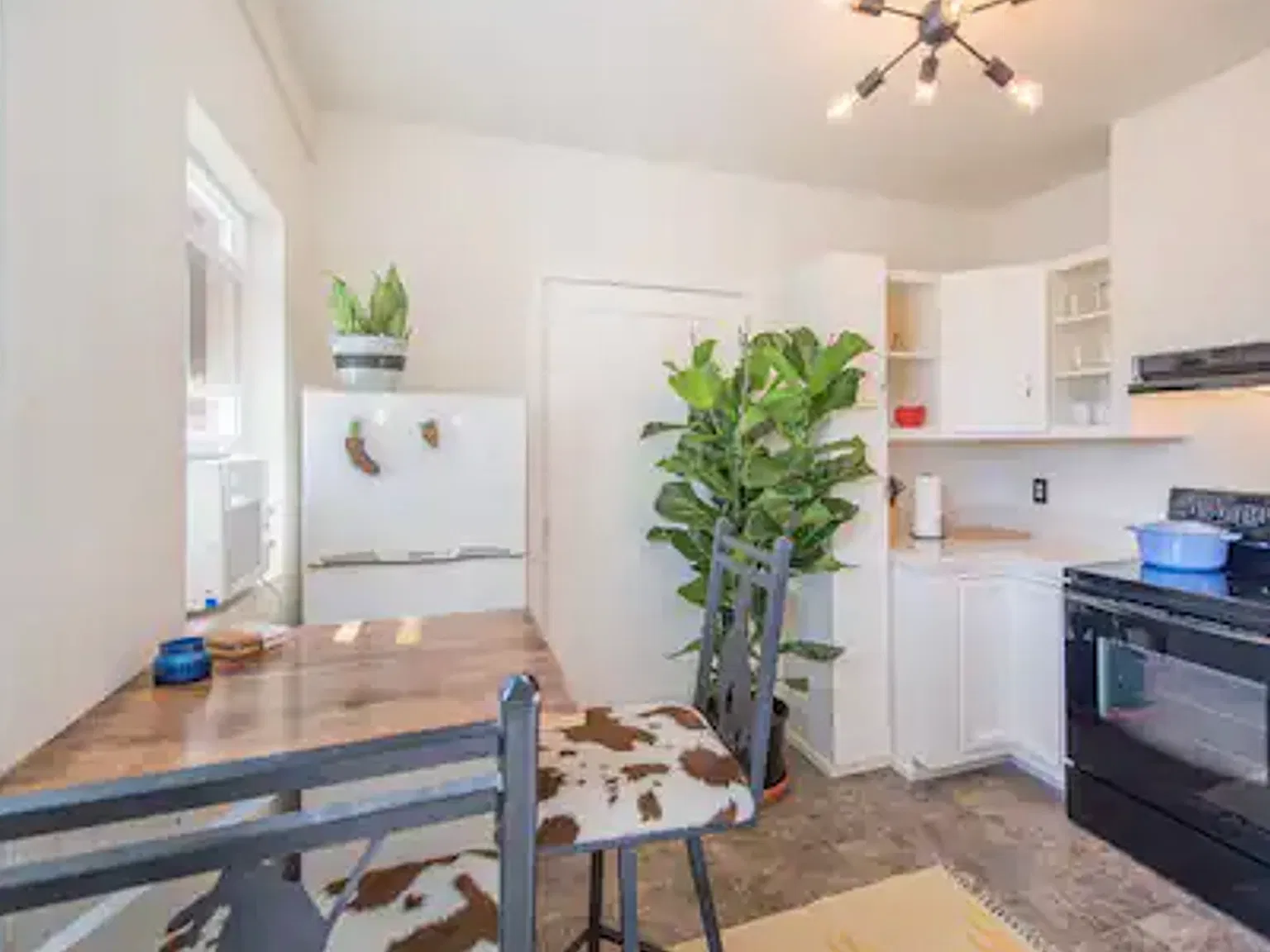 1 bed, 750 sqft, $1,760 — Photo 4