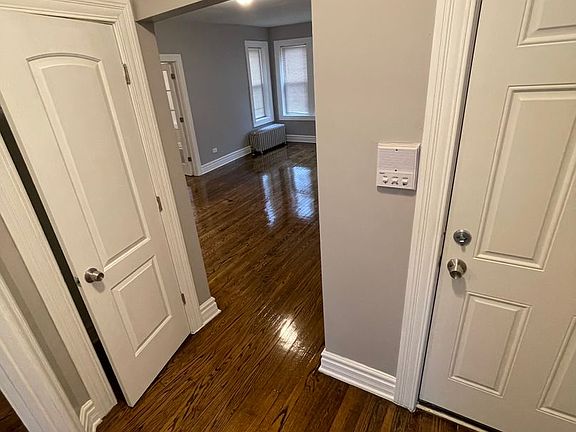4th image of 7004 S Indiana Ave #129-3
