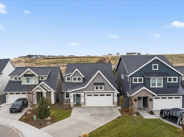 3575 E Berghan Ct, Meridian, ID 83642