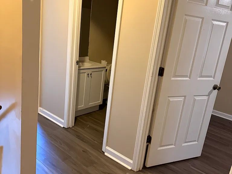 100 Rockcastle St #4 — Photo 6