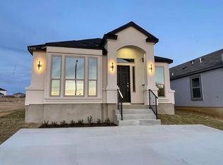 5036 Servando Dr, Laredo, TX 78046