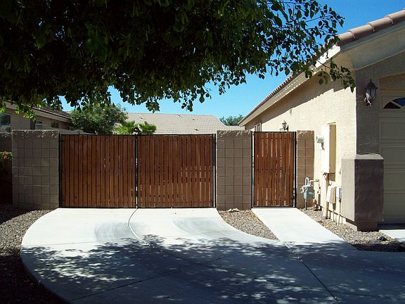 5th image of 8427 W Myrtle Ave