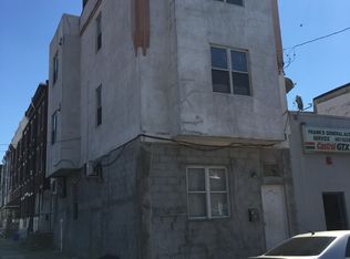 2127 S 8th St, Philadelphia, PA 19148