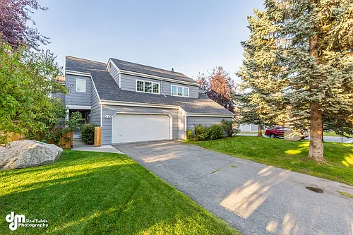 1821 Commodore Dr Photo 1