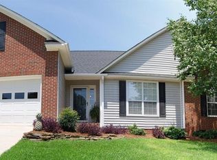 9 Plum Wood Ct, Irmo, SC 29063