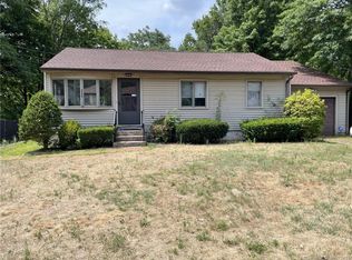 79 Hellstrom Rd, East Haven, CT 06512