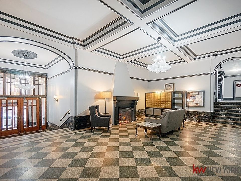 1st image of 583 W 215th St APT D9