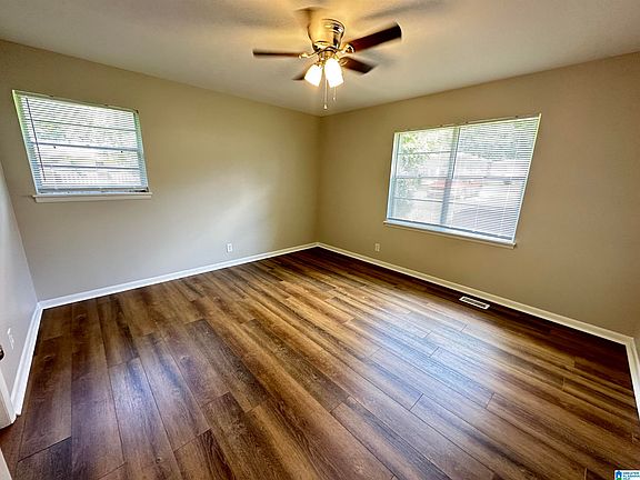 4th image of 6220 Cole Ave