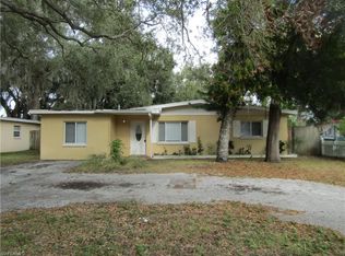 2973 Huntington Dr, Largo, FL 33771