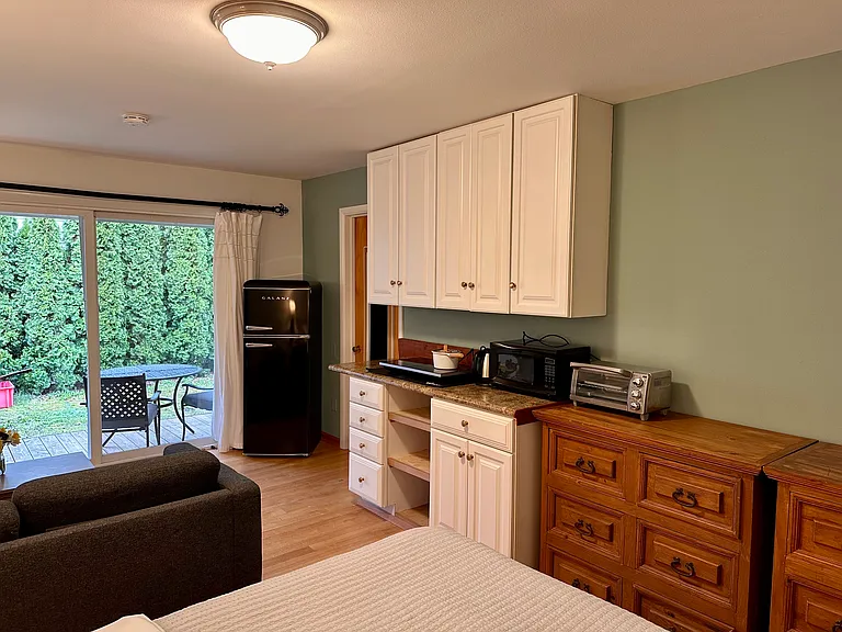 2315 SE Thompson St — Photo 11