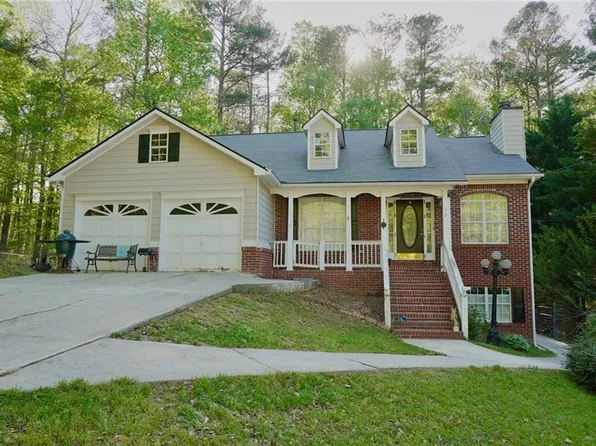 17 Rotunda Ct, Dallas, GA 30157