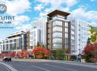 423 6th St #305, West Vancouver, BC V7T0A1