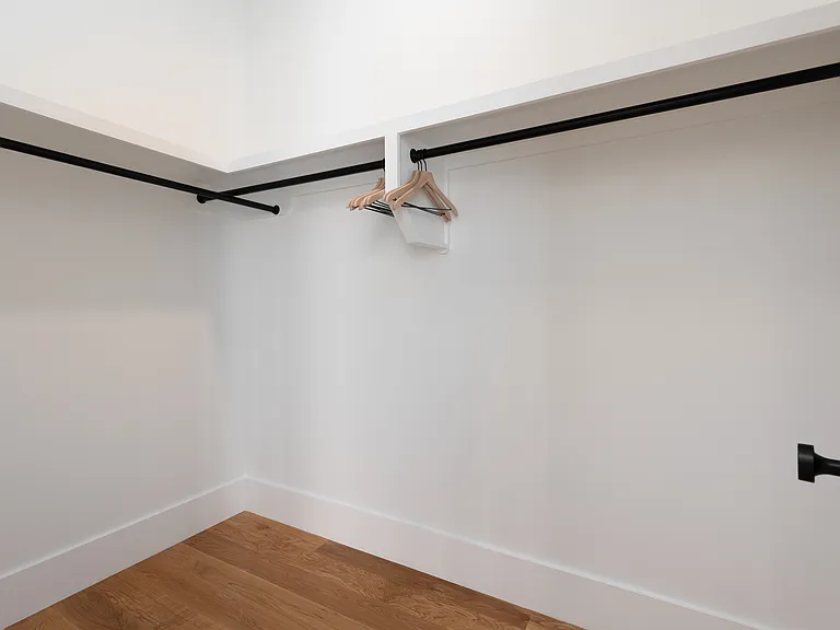 1013 Summit Ave #A — Photo 32