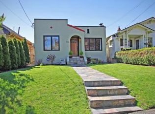 921 N 78th St, Seattle, WA 98103