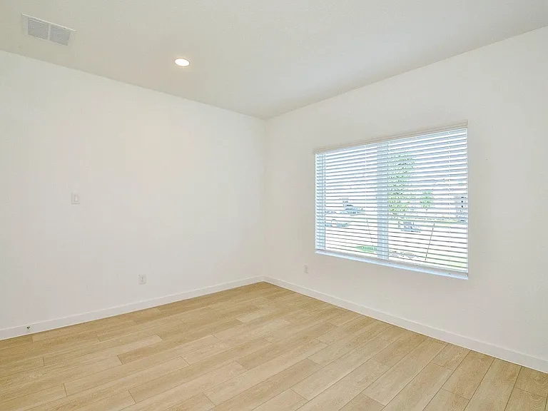 2708 Pine Bluff Dr — Photo 10