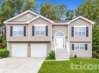 520 Allens Landing Ct, Lawrenceville, GA 30045