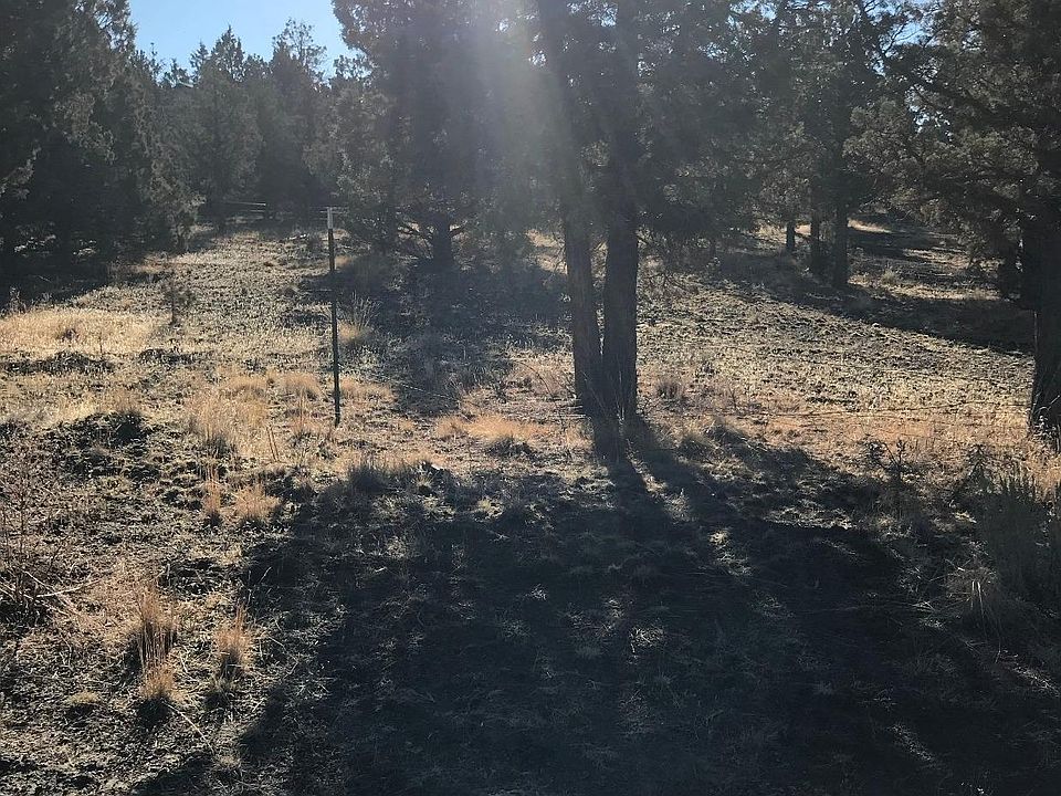 1st image of 13952 SE Deringer Loop