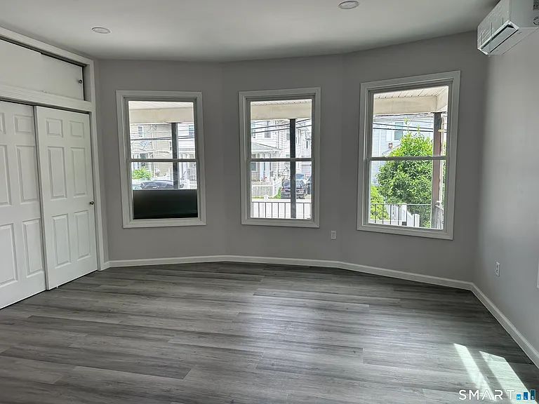 139 Whitney Ave #1 — Photo 3