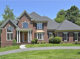 6246 Cottonwood St, Mc Lean, VA 22101