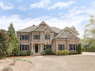 7985 Roberts Dr, Sandy Springs, GA 30350