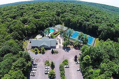 4th image of 724-725 Sheffic Dr